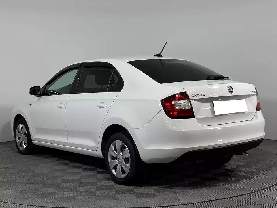 Skoda Rapid, фото №7