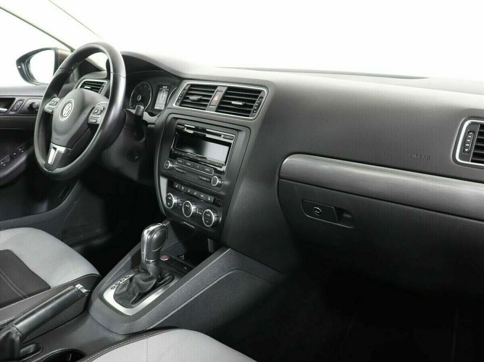 Volkswagen Jetta VI, фото №5