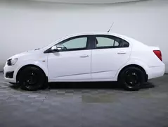 Chevrolet Aveo, фото №8