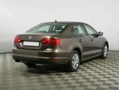Volkswagen Jetta VI, фото №3