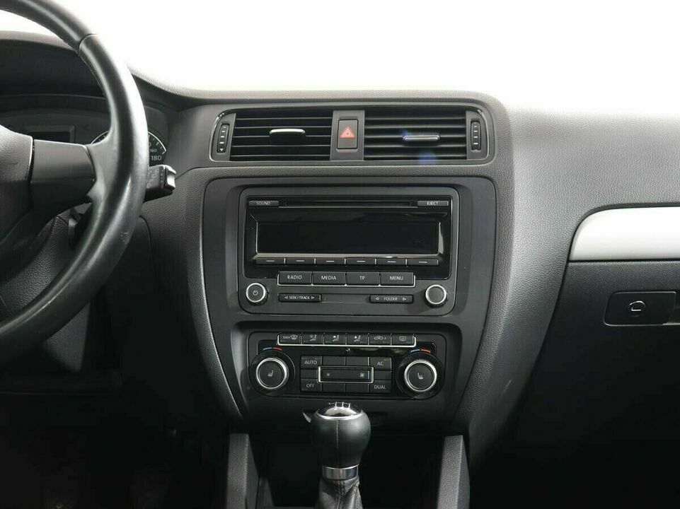 Volkswagen Jetta VI, фото №6