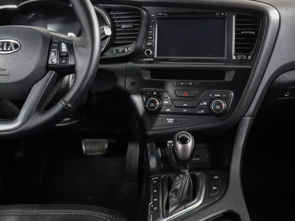 Kia Optima, фото №11