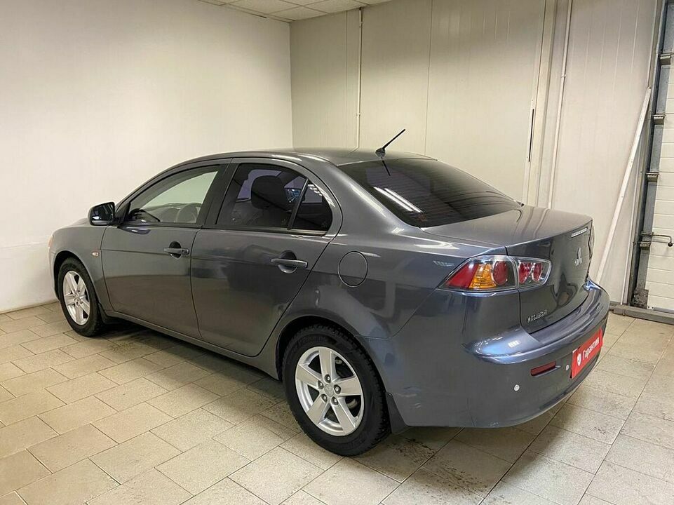 Mitsubishi Lancer, фото №4