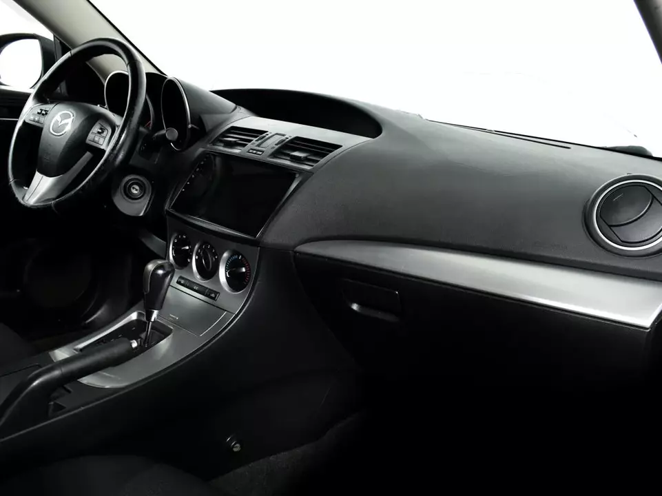 Mazda 3, фото №9