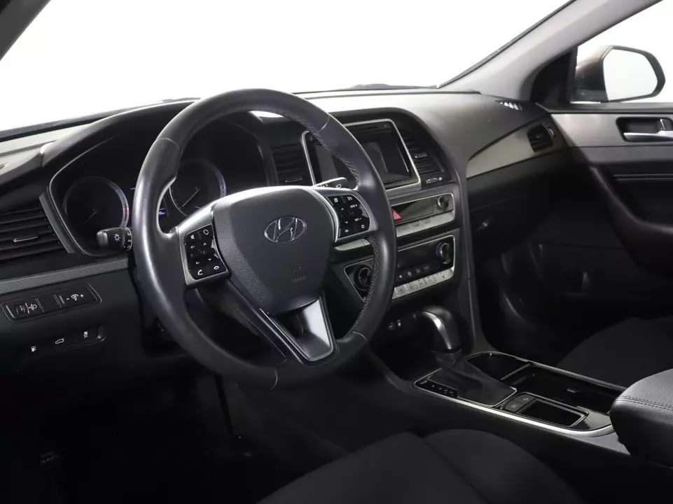 Hyundai Sonata, фото №13