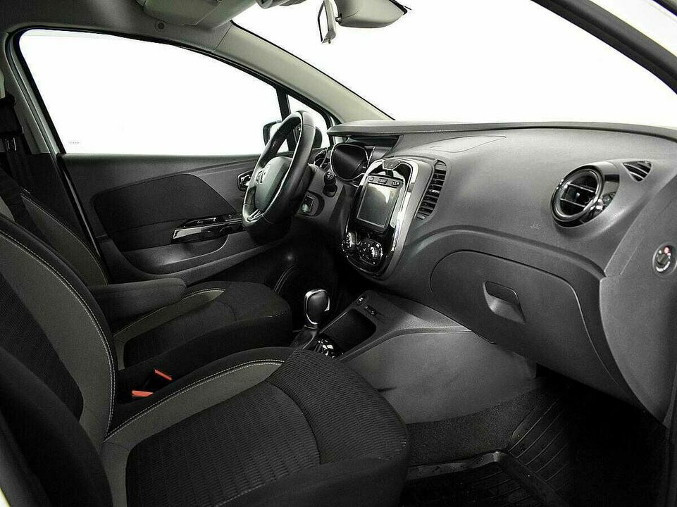 Renault kaptur cvt 2021 с пробегом 28 970 км, фото №5