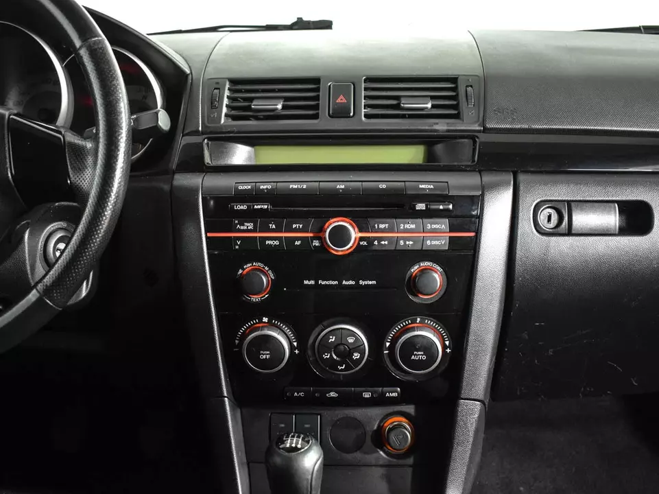 Mazda 3, фото №11
