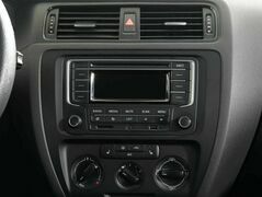 Volkswagen Jetta VI, фото №8
