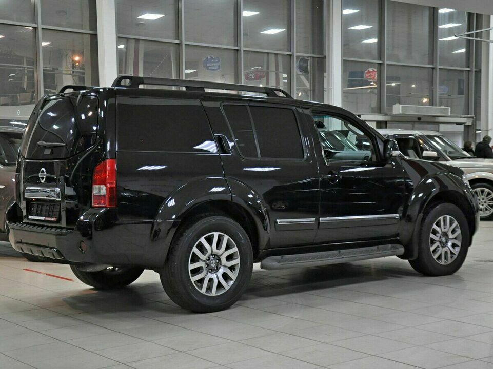Nissan Pathfinder III Рестайлинг, фото №4