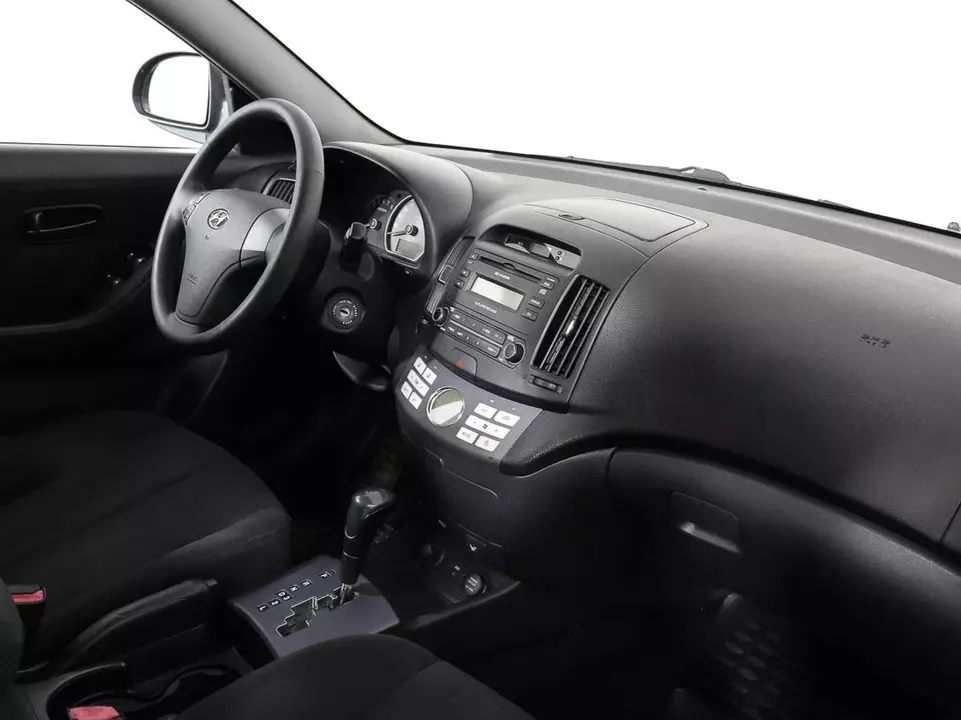 Hyundai Elantra, фото №7