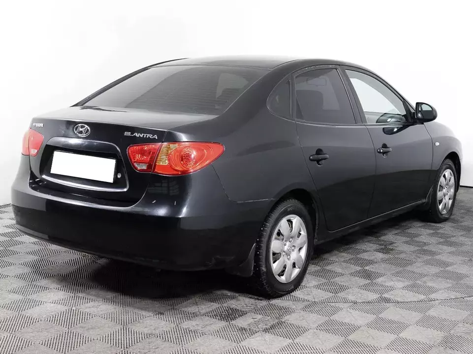 Hyundai Elantra, фото №4