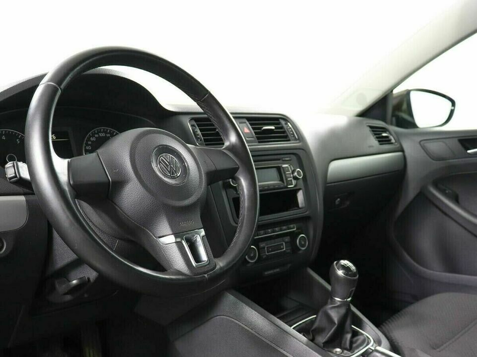 Volkswagen Jetta VI, фото №5