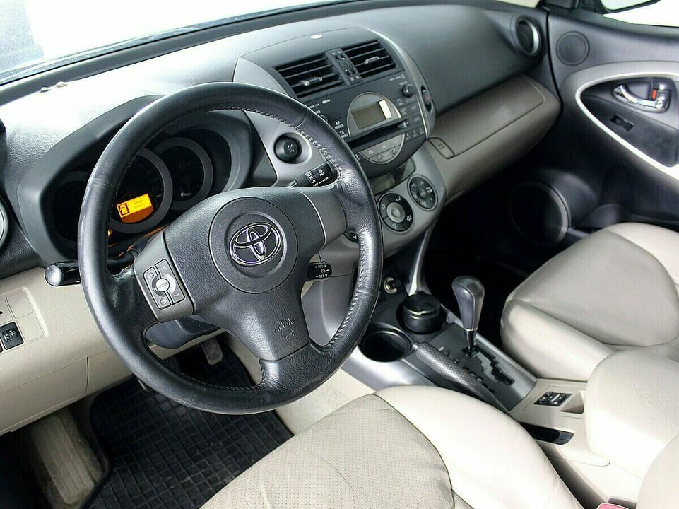 Toyota RAV4 III (XA30), фото №3