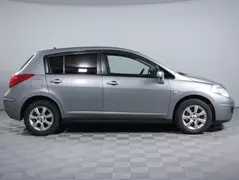 Nissan Tiida, фото №4