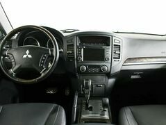 Mitsubishi Pajero IV, фото №5