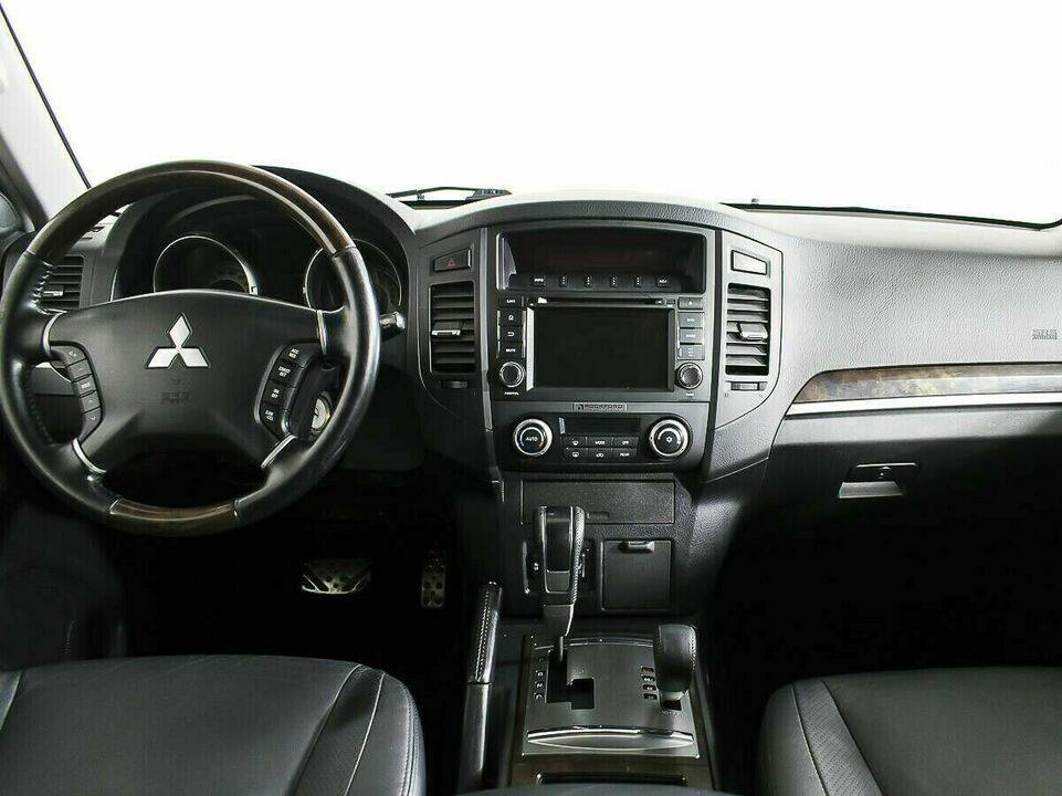 Mitsubishi Pajero IV, фото №5