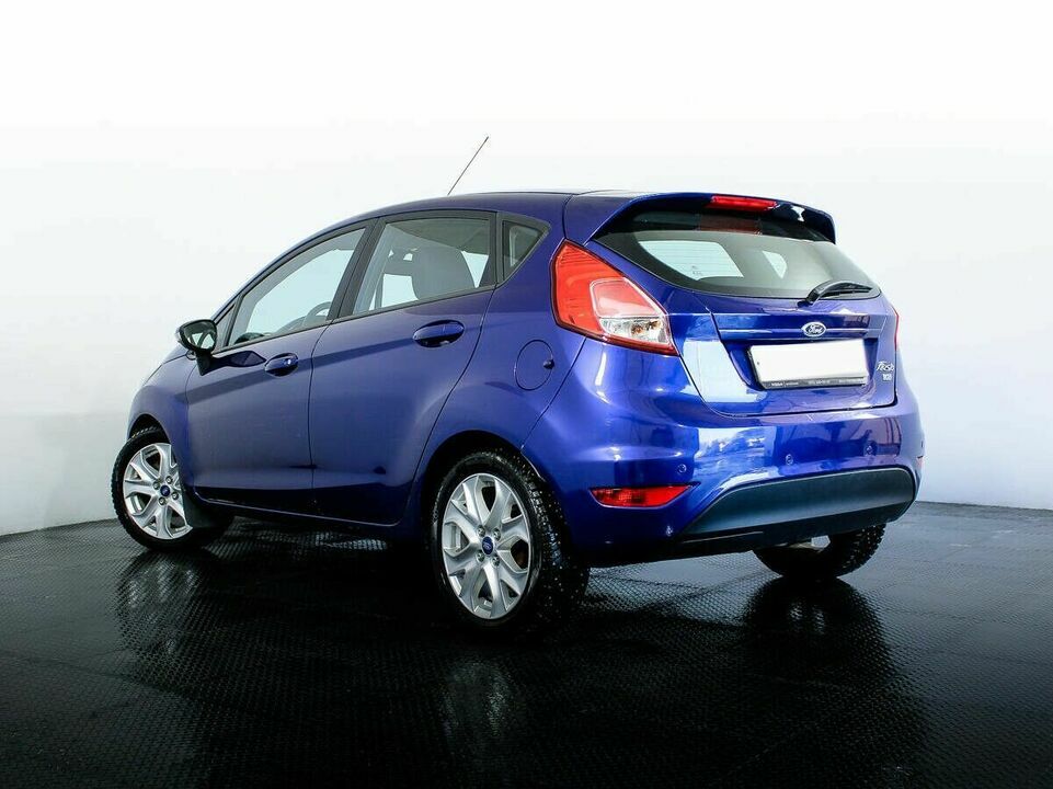 Ford Fiesta Mk6 Рестайлинг, фото №3