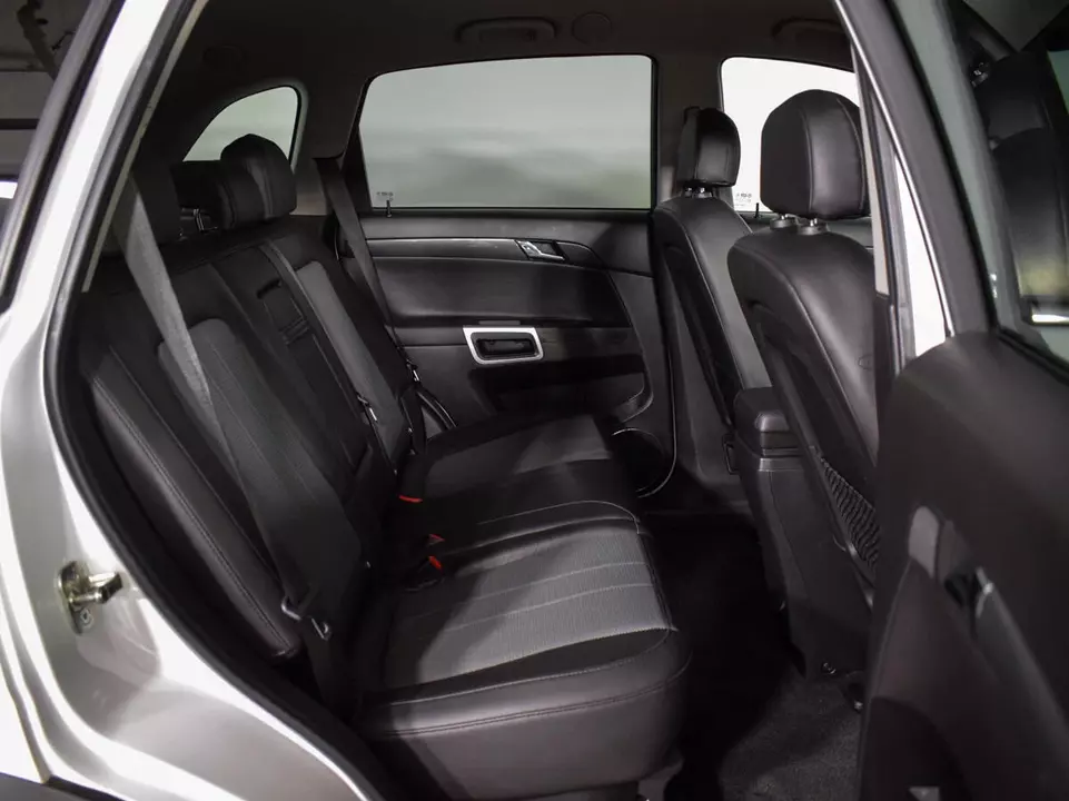 Opel Antara, фото №10