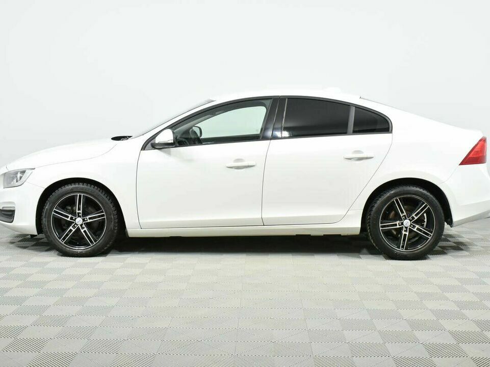 Volvo S60 II Рестайлинг, фото №3