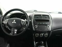Mitsubishi ASX 1.8 Вариатор, фото №9