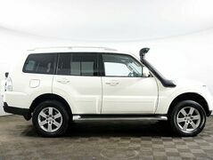 Mitsubishi Pajero IV, фото №4