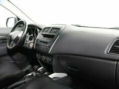 Mitsubishi ASX 1.8 Вариатор, фото №8