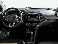 Renault kaptur cvt 2017 с пробегом 57 630 км, фото №4