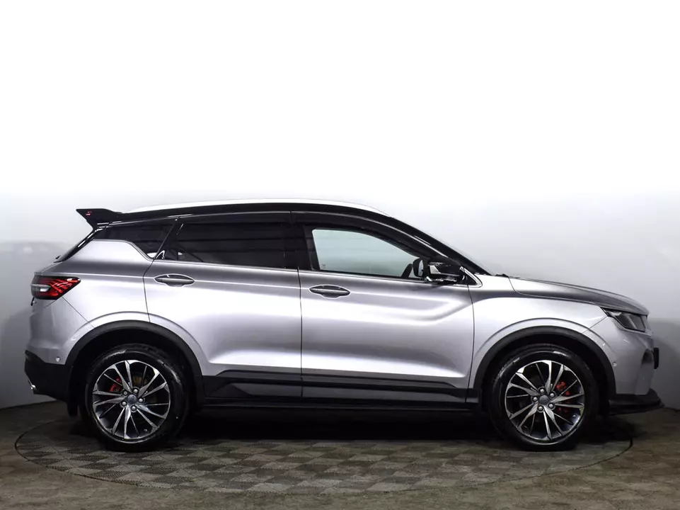 Geely Coolray, фото №4