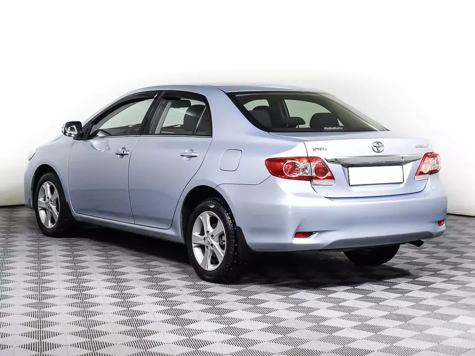 Toyota Corolla, фото №7