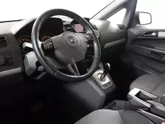 Opel Zafira, фото №14