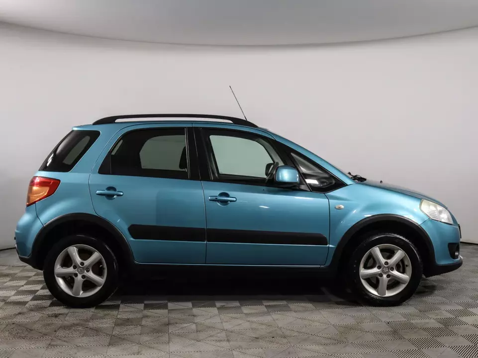 Suzuki SX4, фото №4