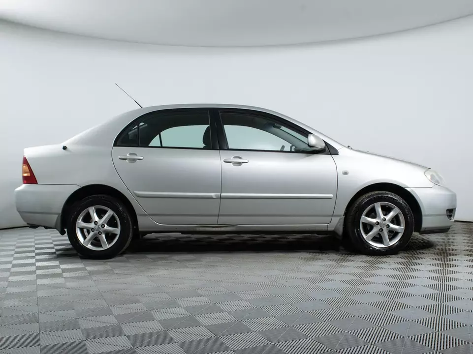Toyota Corolla, фото №4