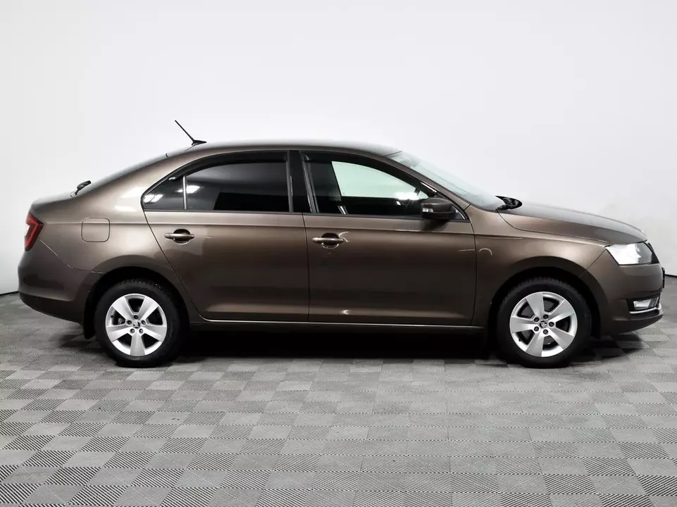 Skoda Rapid, фото №4