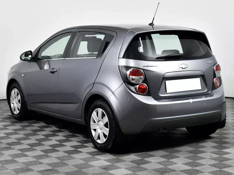 Chevrolet Aveo, фото №7