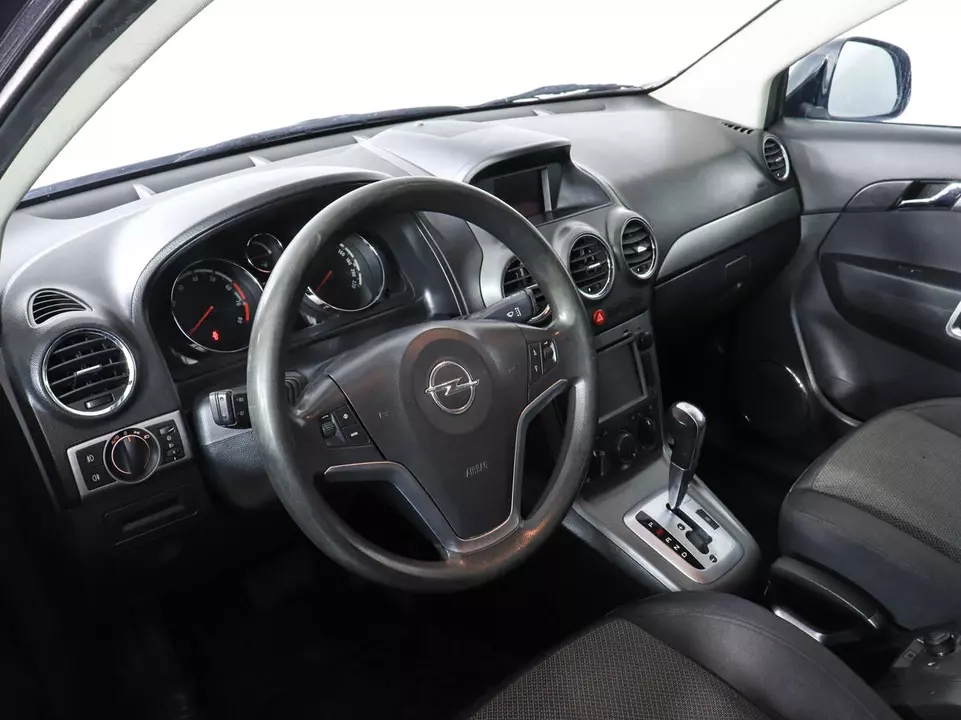Opel Antara, фото №9