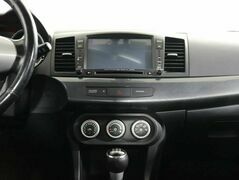 Mitsubishi Lancer X, фото №9