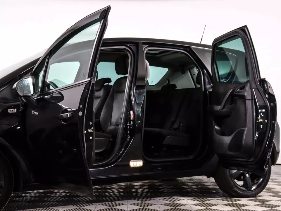 Opel Meriva, фото №11