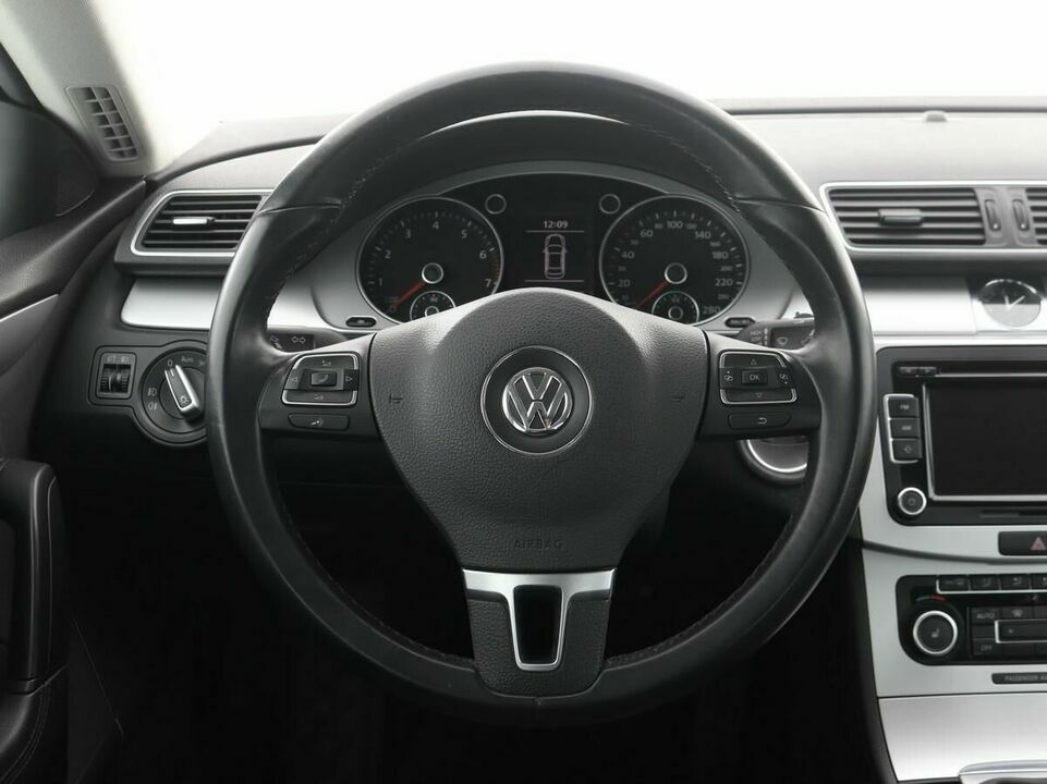 Volkswagen Passat CC, фото №8