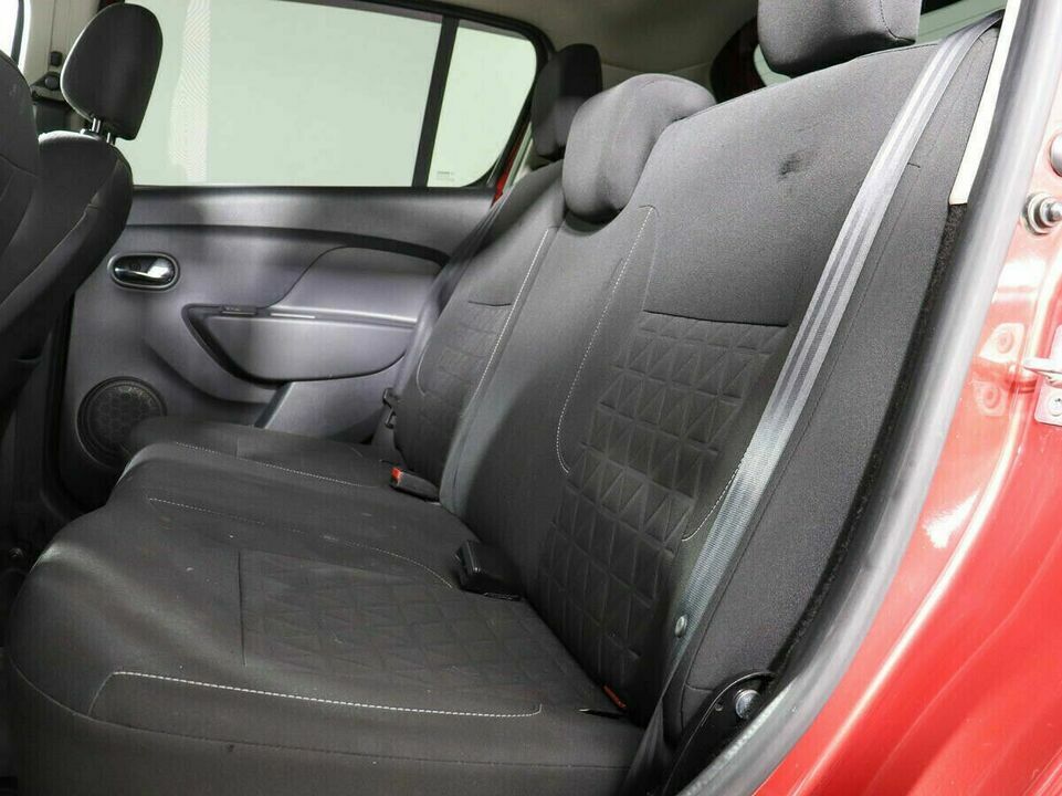 Renault Sandero II, фото №9
