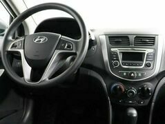 Hyundai Solaris 1.4 Автомат, фото №6