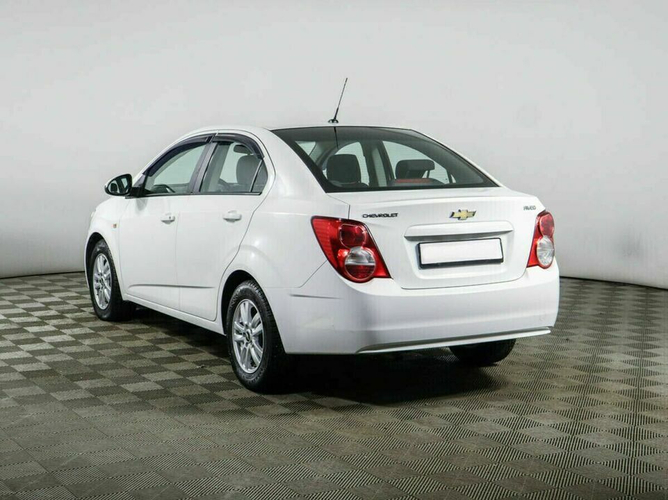 Chevrolet Aveo II, фото №3