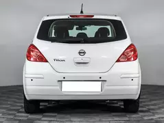 Nissan Tiida, фото №6