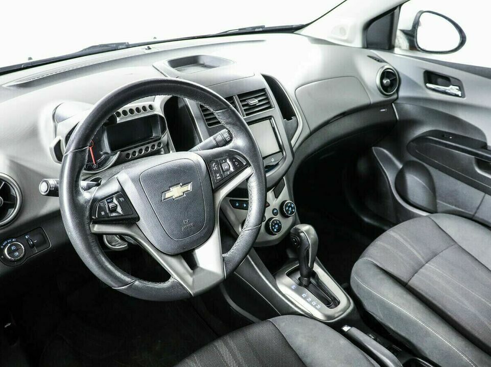 Chevrolet Aveo II, фото №9