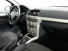 Opel Astra H Рестайлинг, фото №7