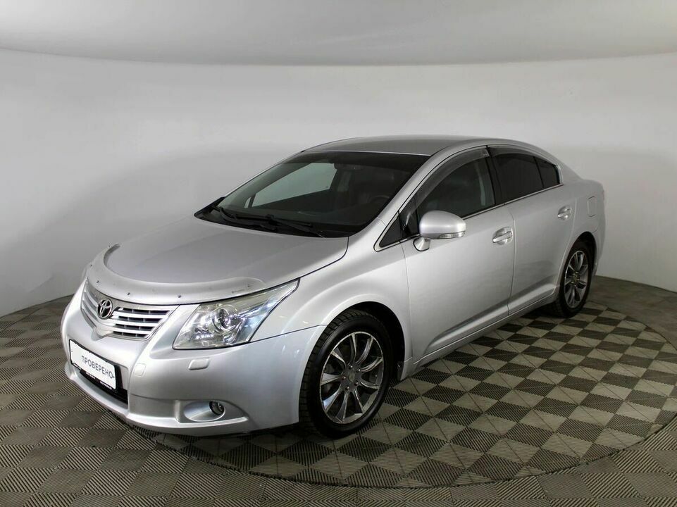Toyota Avensis, фото №1