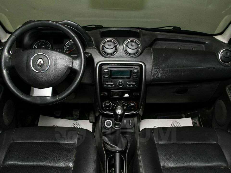 Renault Duster, 1 поколение, фото №10