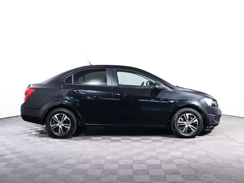 Chevrolet Aveo, фото №4