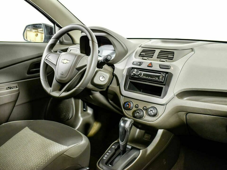 Chevrolet Cobalt II, фото №6
