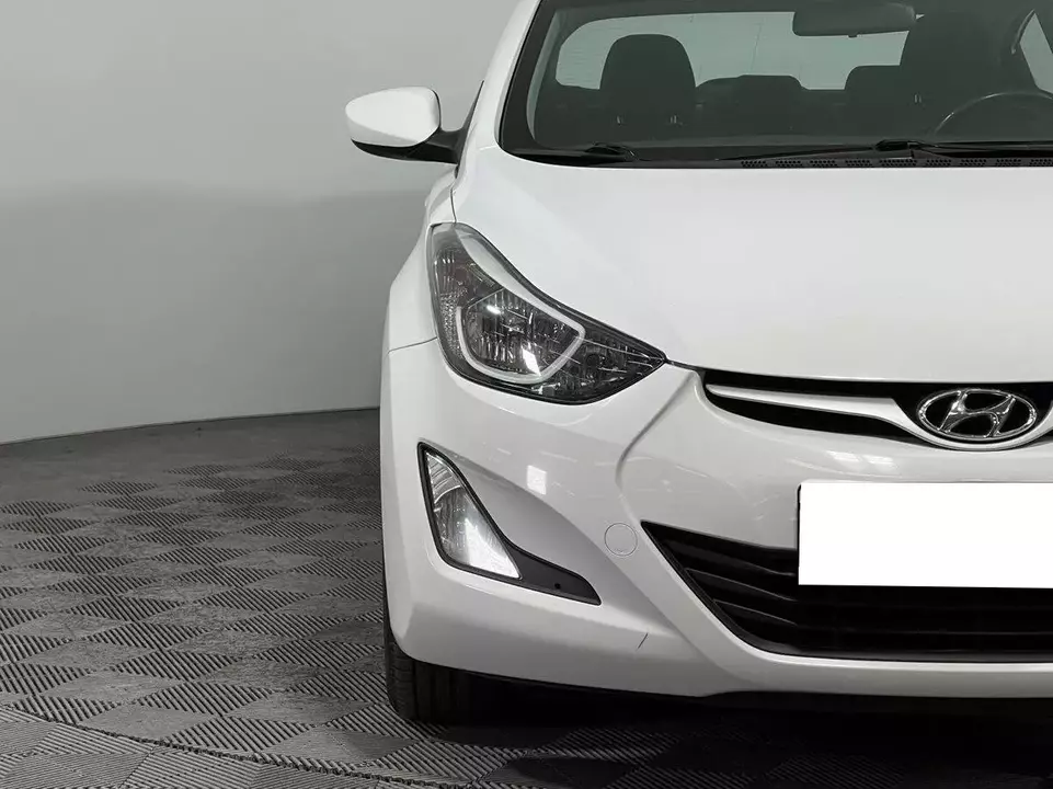Hyundai Elantra, фото №14
