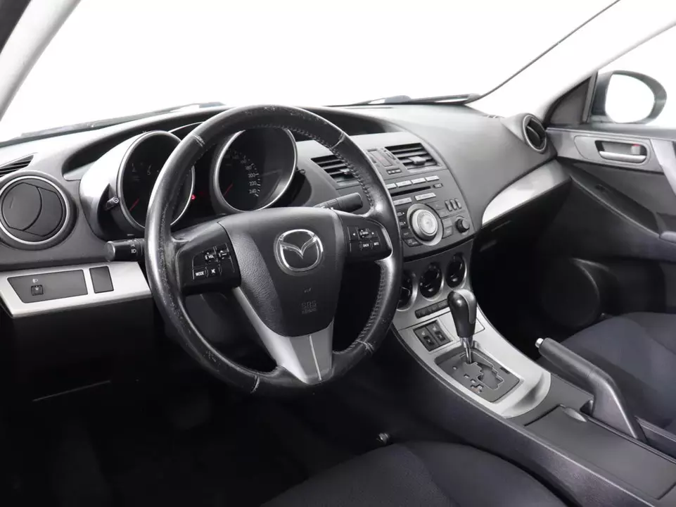 Mazda 3, фото №9